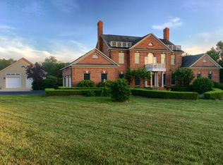 40729 Hannah Dr, Waterford, VA 20197