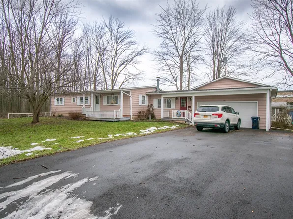 6 Butler St, Seneca Falls, NY 13148