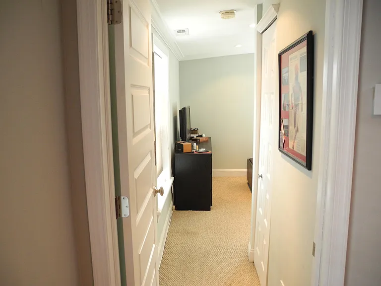 1712 Wallace St #301 — Photo 14