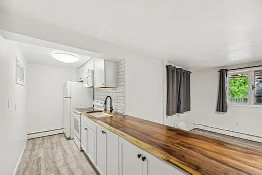 501 Russell Ave N #L — Photo 5