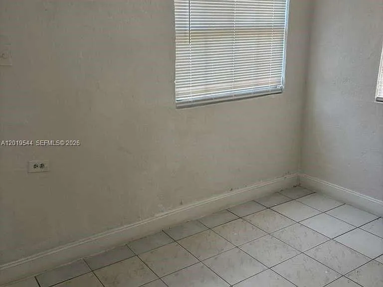 1447 NW 98th St — Photo 7