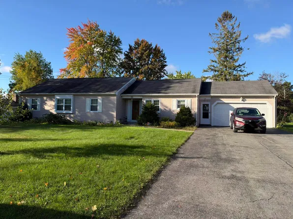 28 Clarkson Ave, Massena, NY 13662