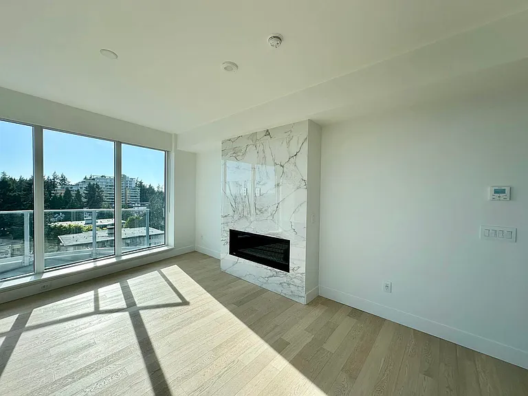 1475 Foster St #705 — Photo 6