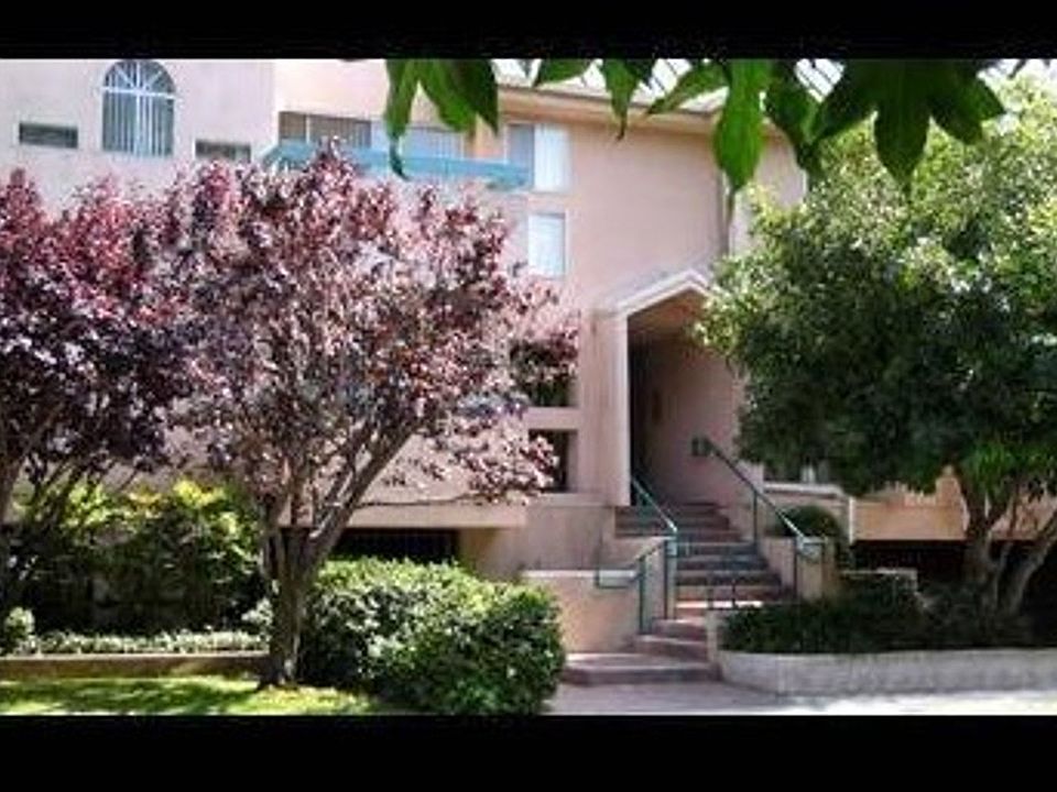 1st image of 10934 Huston St #150