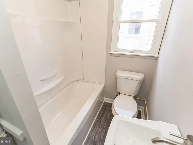 115 Davis Ln — Photo 21
