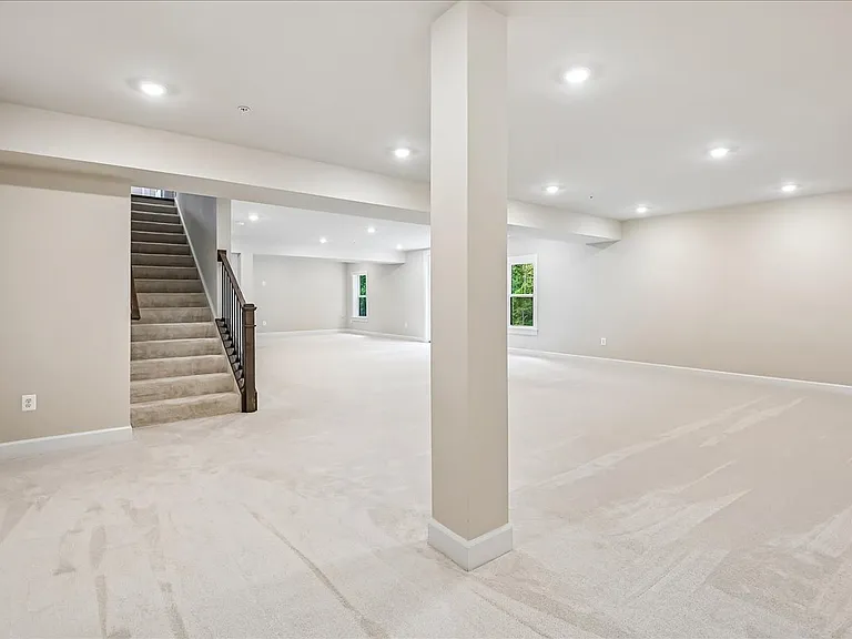 2638 Broadhorn Dr — Photo 38
