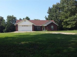 4048 Taylor Rd, Springdale, AR 72762
