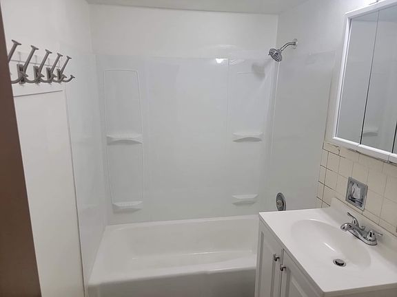 3rd image of 645 Pasadena Ave APT 2E