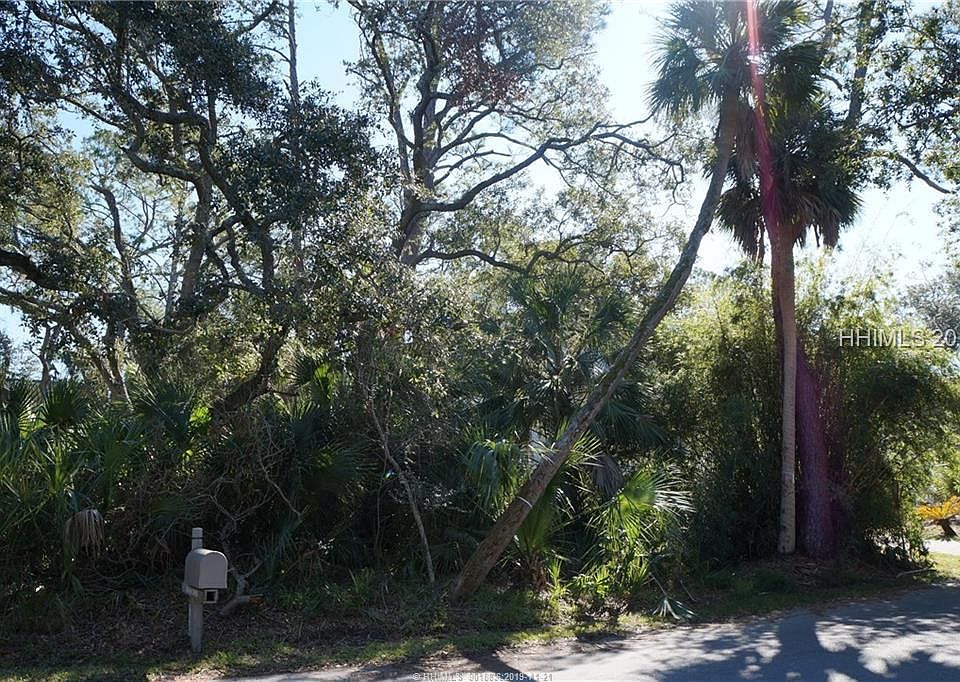 1st image of 613 Porpoise Cir
