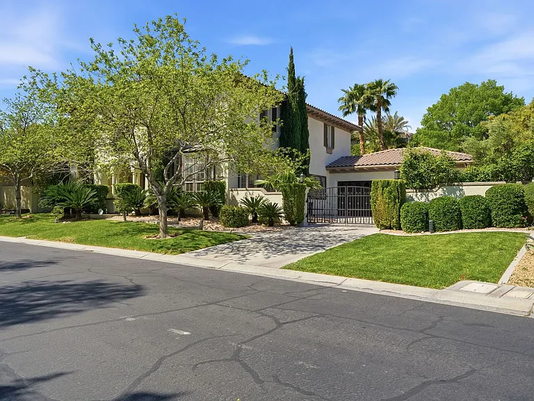 1409 Chambolle Ct — Photo 2