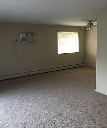 3rd image of 450 E Glenwood Dyer Rd APT 3N