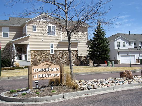 Very Nice Townhomes at Ridgeview Community