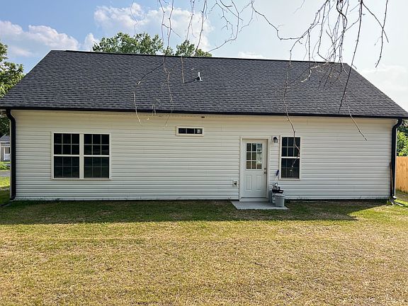 2nd image of 1143 Plaid St