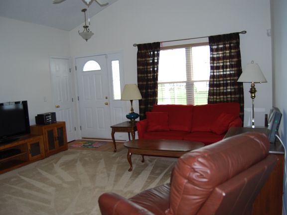 3rd image of 660 Southbay Dr
