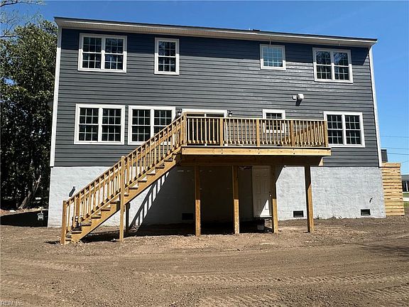 5th image of 207 Hall Rd
