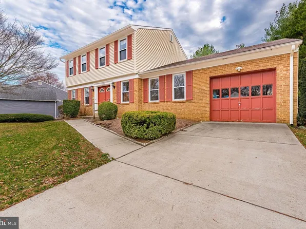 12233 Guinevere Rd, Glenn Dale, MD 20769