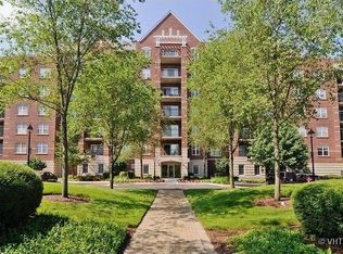 440 W Mahogany Ct UNIT 506, Palatine, IL 60067