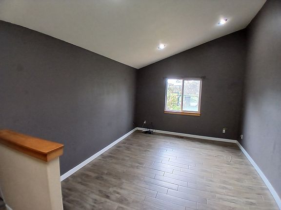 3rd image of 1759 Mygina Ave