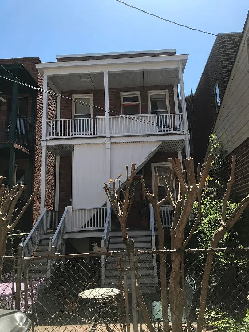 2420 Grove — Photo 4