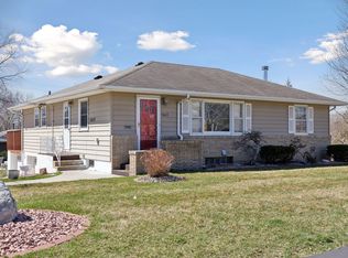 5627 32nd Ave N, Crystal, MN 55422