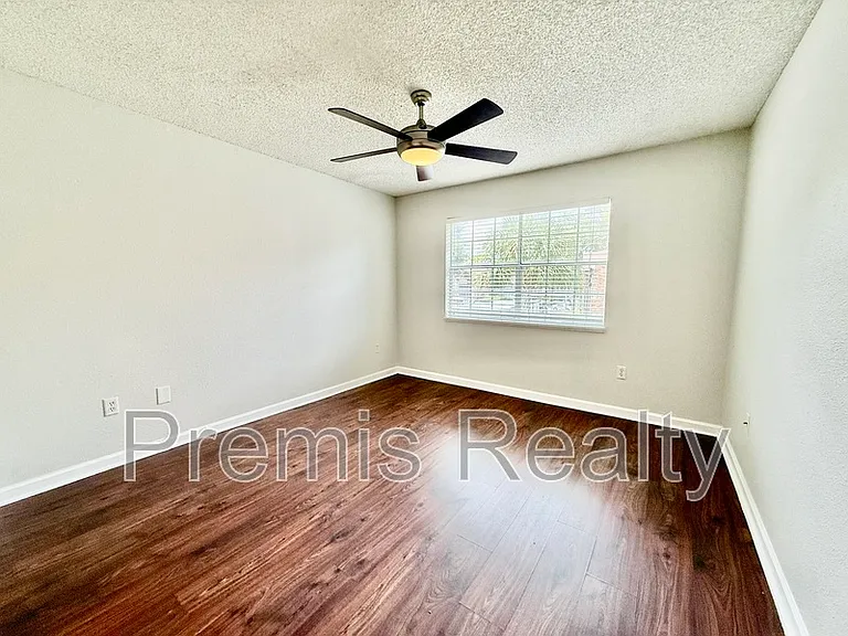 2500 Winding Creek Blvd #H202 — Photo 14