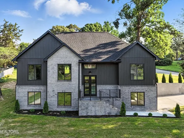 4224 Eiffel Ln, Knoxville, TN 37938