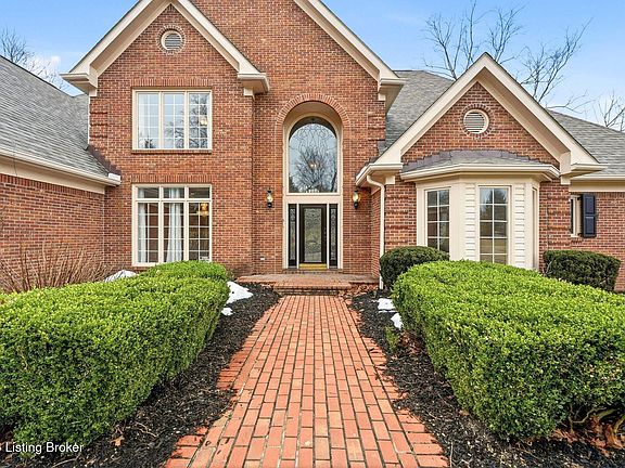 3rd image of 8609 Westover Dr