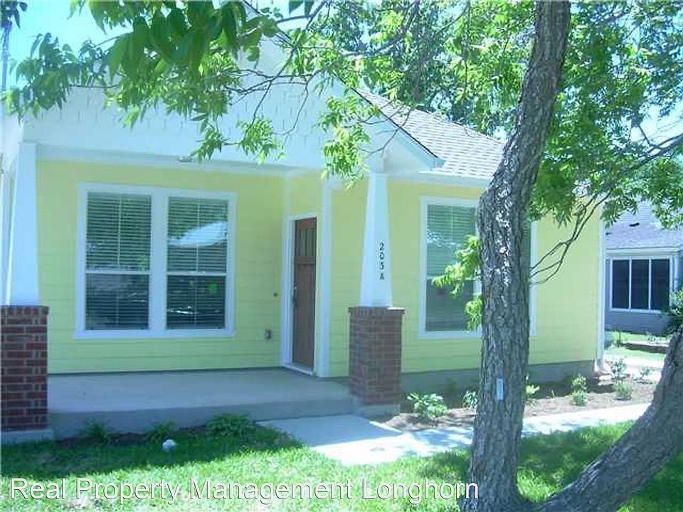 1st image of 203A E Pecan St