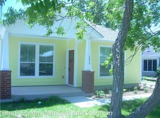 203A E Pecan St, Hutto, TX 78634
