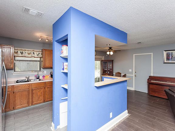 5th image of 3451 Sans Pareil St