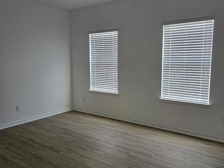 462 Windmill Palm Cir — Photo 13
