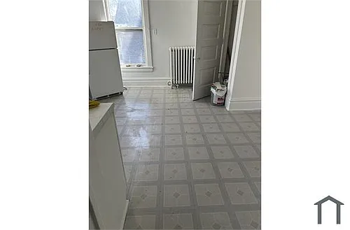 217 3rd Ave #2E Photo 1