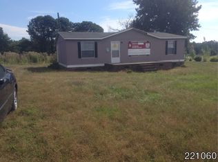 55 Midway Ln, Tarboro, NC 27886