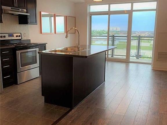4th image of 2486 Old Bronte Rd #612