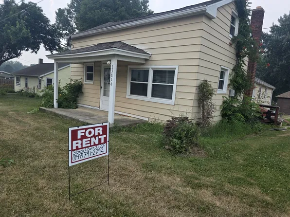 23816 State Route 173, Harvard, IL 60033