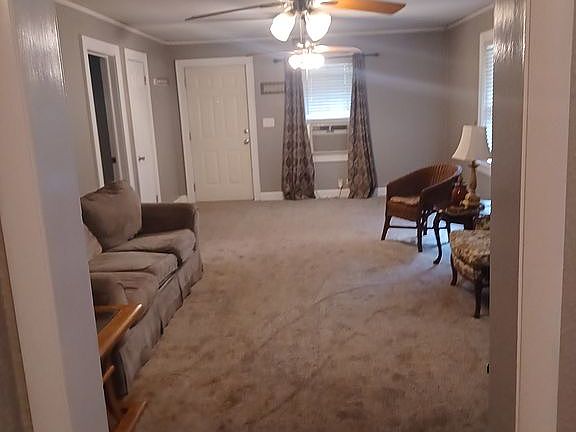4th image of 10408 E 70th Ter