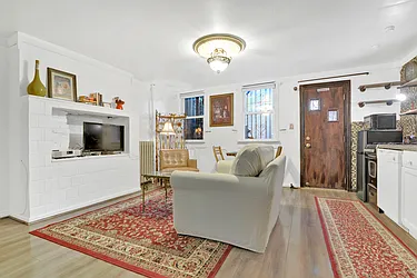 Rented by Brownstone Property Group