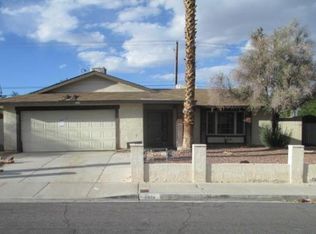 6594 Larchwood Ln, Las Vegas, NV 89103