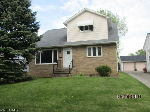 1st image of 24300 Yosemite Dr
