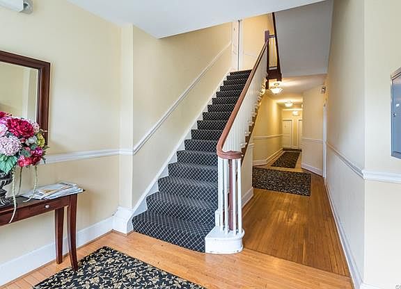 4th image of 3105 Patterson Ave #U7