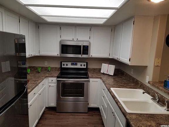 5th image of 3835 S River Run Way Unit 1