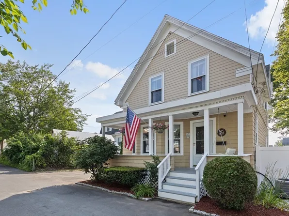 36 Savory St, Lynn, MA 01904