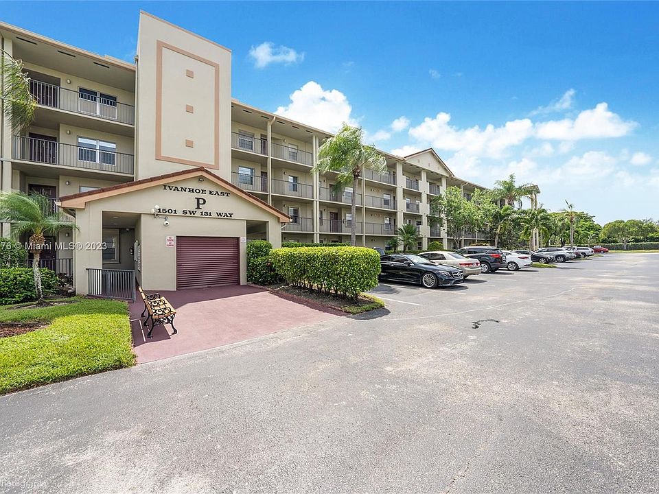 1st image of 1501 SW 131st Way APT 211P