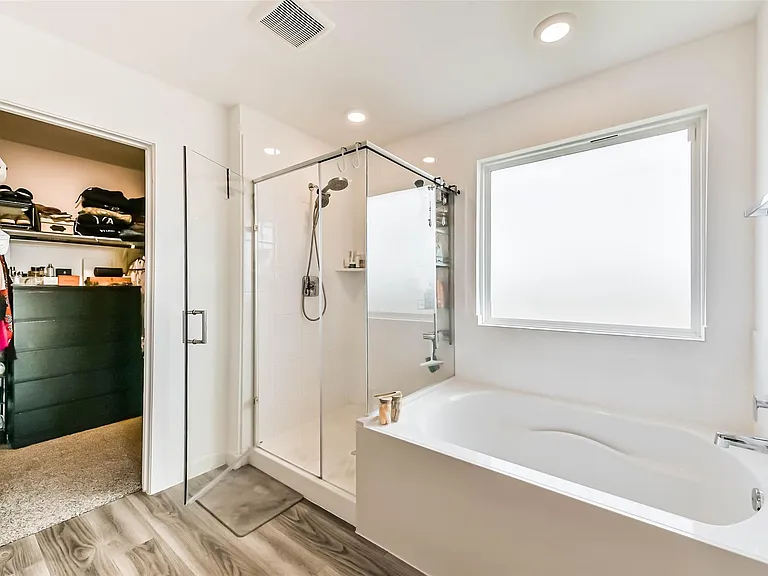 2621 Mackinac Bay Dr — Photo 21