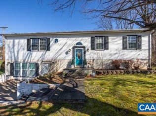 983 Rives St, Charlottesville, VA 22902