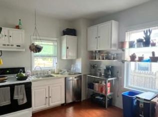 330 Granite St, Quincy, MA 02169
