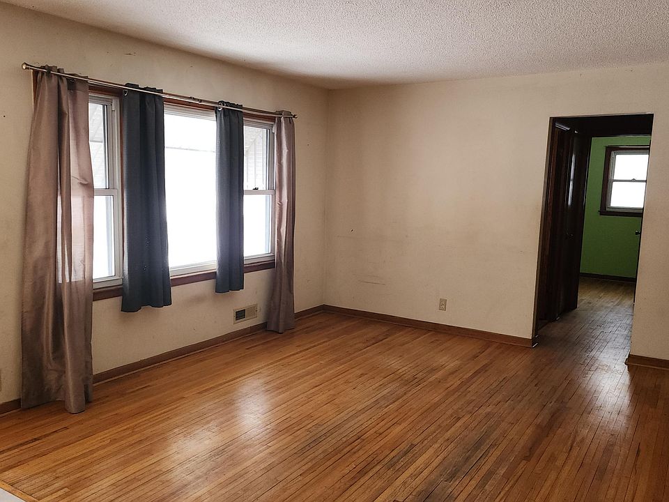 2nd image of 8657 Ingersoll Ave S