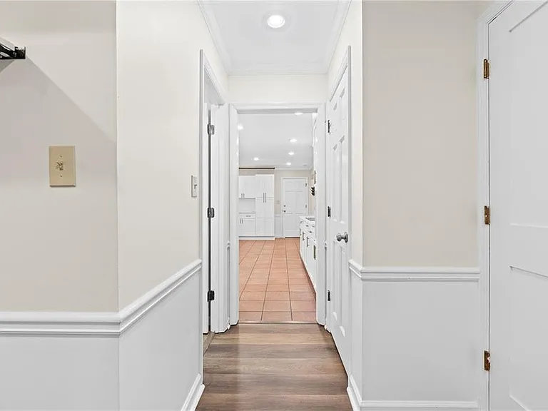 4496 Windsor Oaks Dr — Photo 16