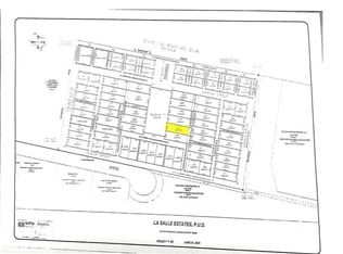 111 Lafayette Ln, Rockport, TX 78382