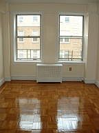 3rd image of 150 W 82nd St APT 6A